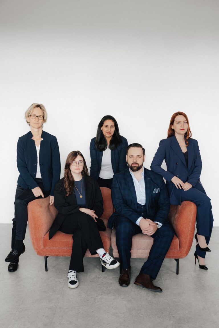 The EvoMed Consulting team